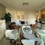 Apartment Au Pied Du Vieux-mans *