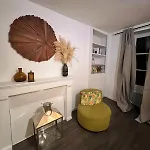 Au Pied Du Vieux-mans Le Mans