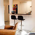 Apartment Au Pied Du Vieux-mans Le Mans