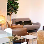 Au Pied Du Vieux-mans *