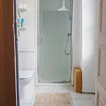 Au Pied Du Vieux-mans *