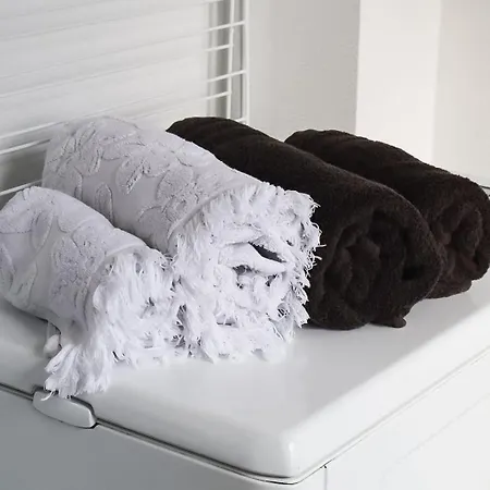 Au Pied Du Vieux-mans Appartement Le Mans